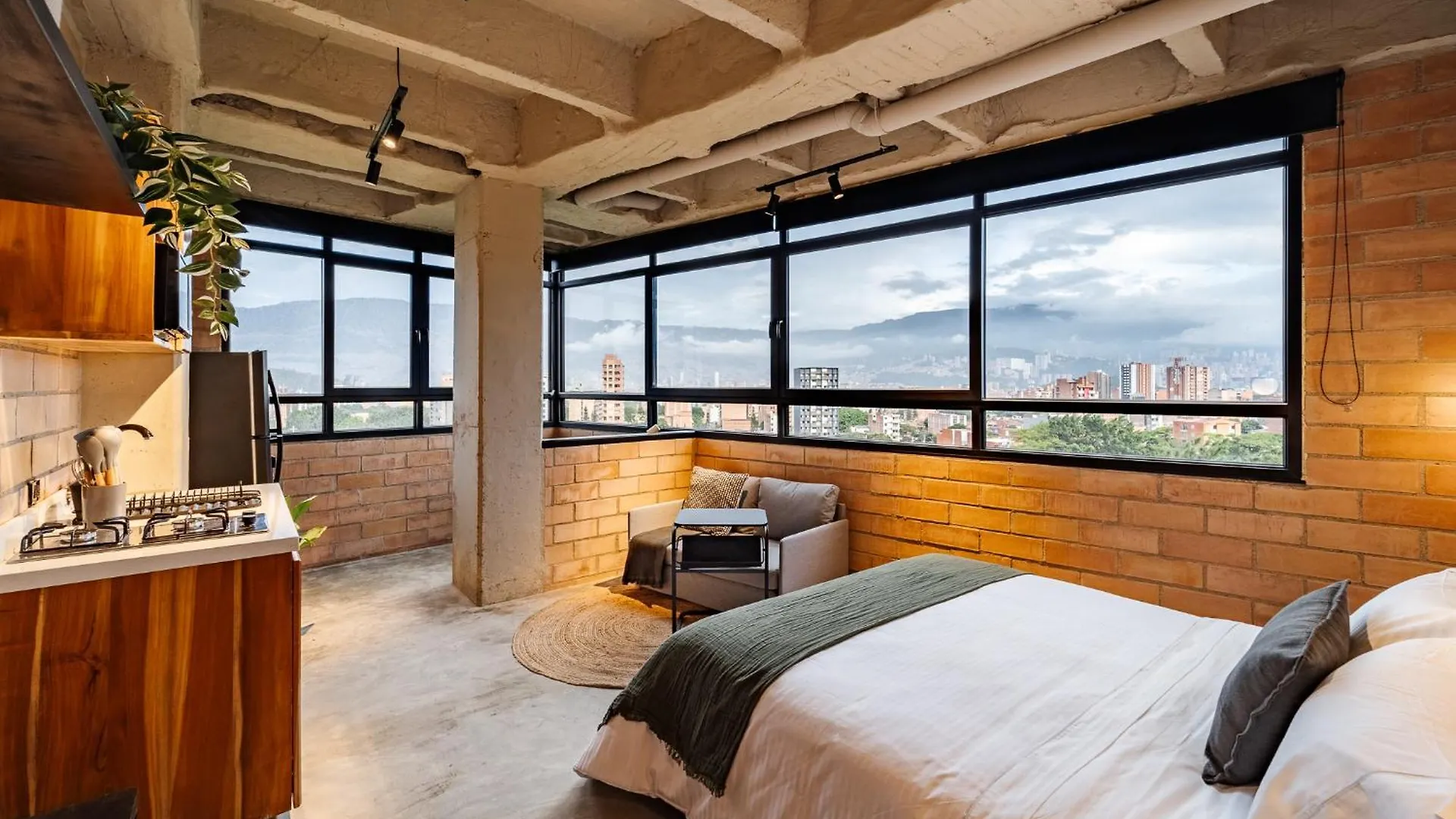 Otalu Suites Medellín 0*,