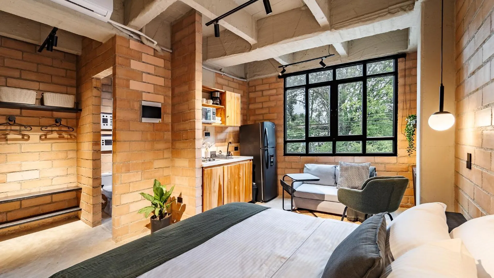 Otalu Suites Medellín 0*,  Colombia