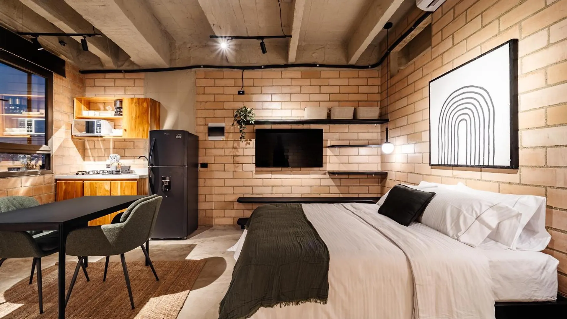 Otalu Suites Medellín 0*,