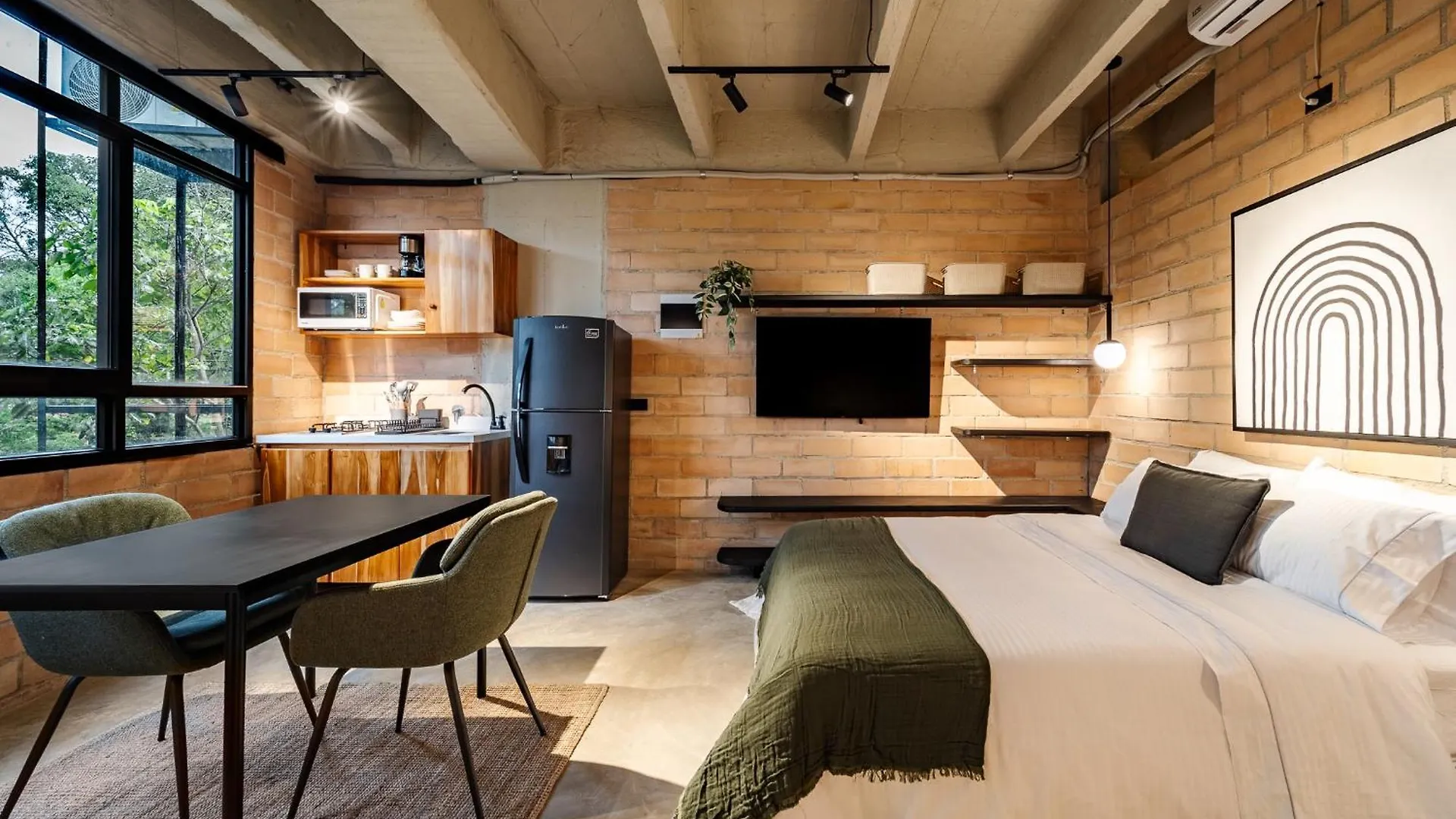 Otalu Suites Medellín 0*,